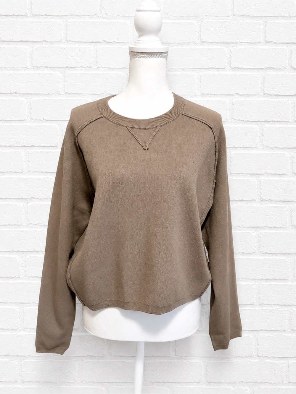 Stitches + Stripes Oversized Knit Sweater Sz Large Cozy Crewneck Soft Taupe NWT - Picture 2 of 9